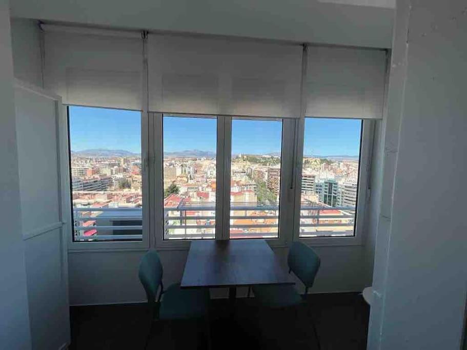 Centrico Apartamento En El Riscal Аликанте Екстериор снимка